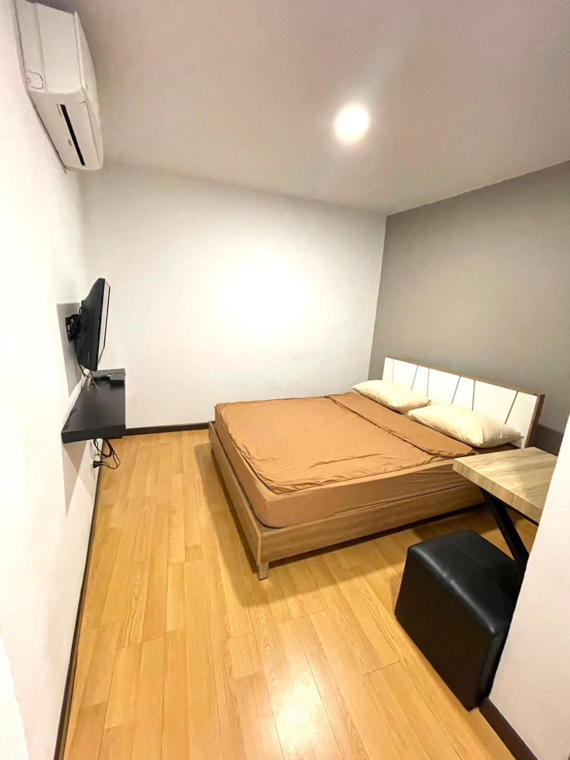 Inn Trog And Inn Soi (Adults Only) Bangkok Exteriör bild
