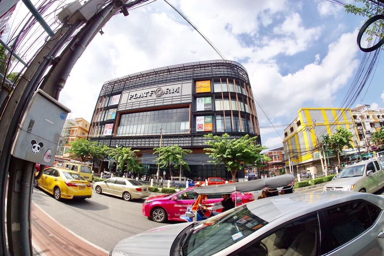 Inn Trog And Inn Soi (Adults Only) Bangkok Exteriör bild