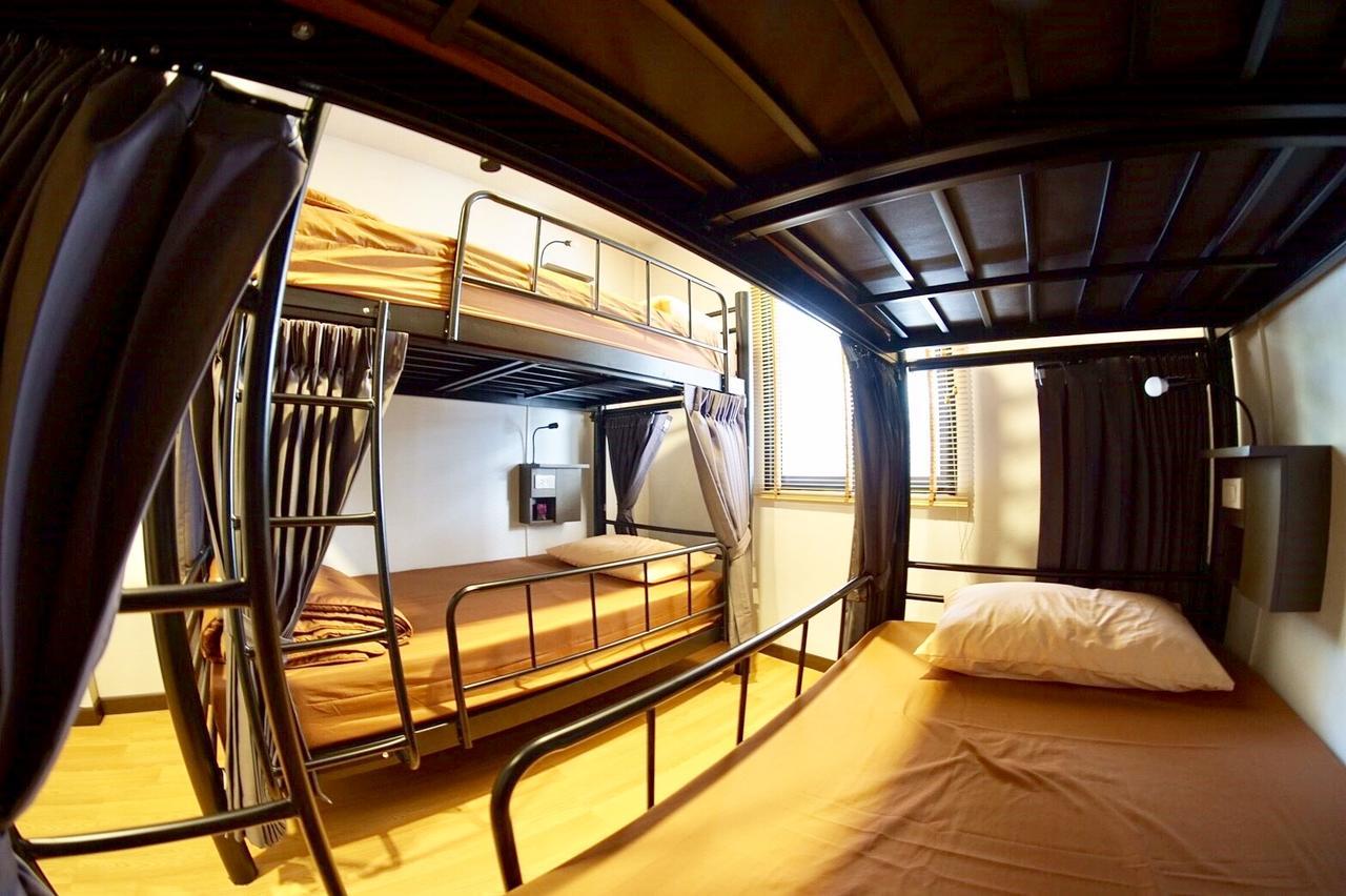 Inn Trog And Inn Soi (Adults Only) Bangkok Exteriör bild